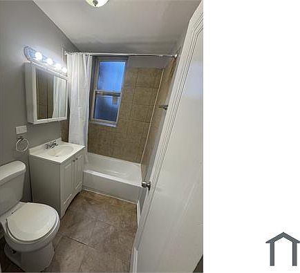 4th image of 1115 E 81st St