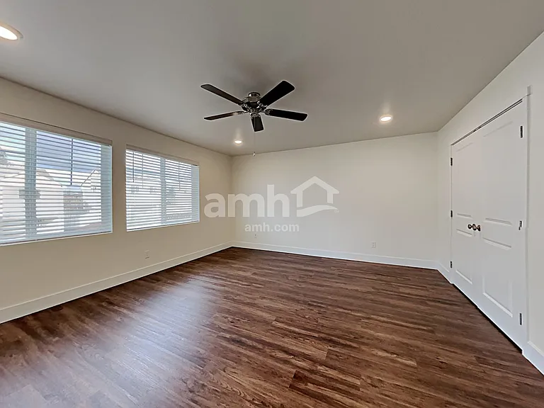1620 192nd Street Ct E — Photo 10