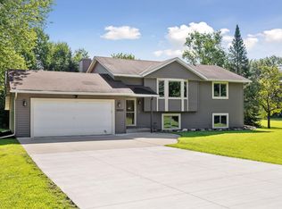 32023 Fern Trl, Stacy, MN 55079