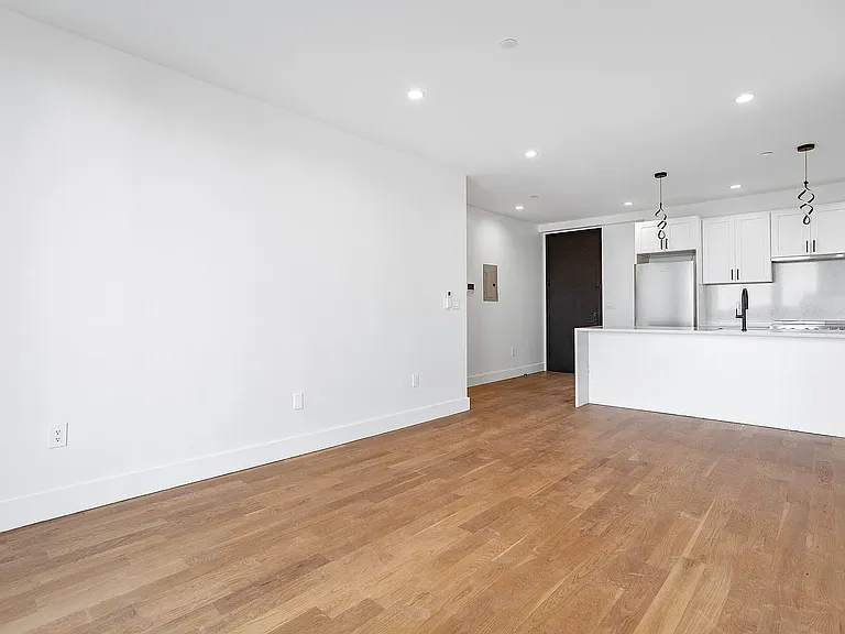 2266 Atlantic Ave #6B — Photo 7