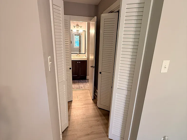 14213 Aldengate Rd — Photo 18