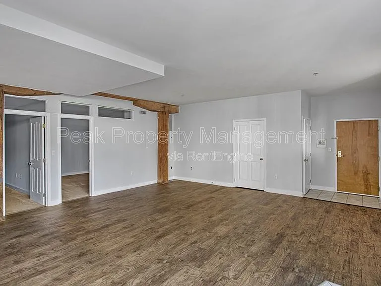 Poythress Apartments — Photo 95