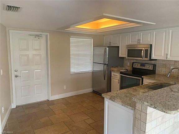 5th image of 5420 Chiquita Blvd S APT B