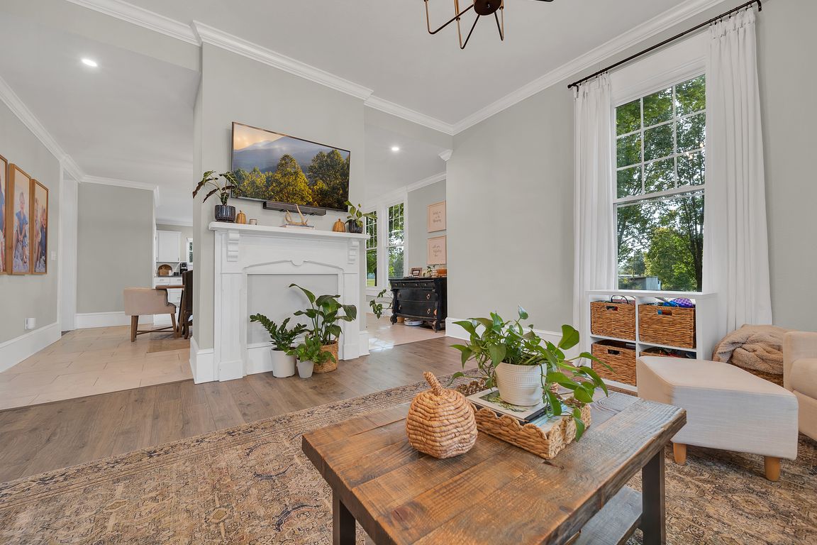 next background image