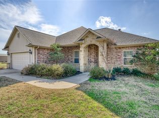4192 Wagonwheel Rd, Bryan, TX 77808
