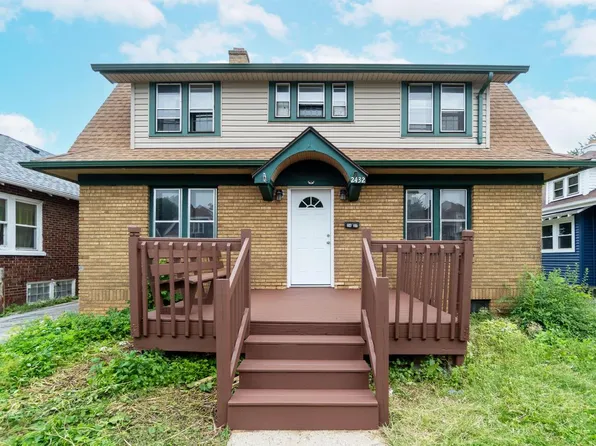 2432 N 55th STREET, Milwaukee, WI 53210