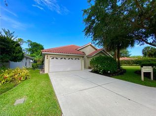 6793 Southern Oak Ct, Naples, FL 34109