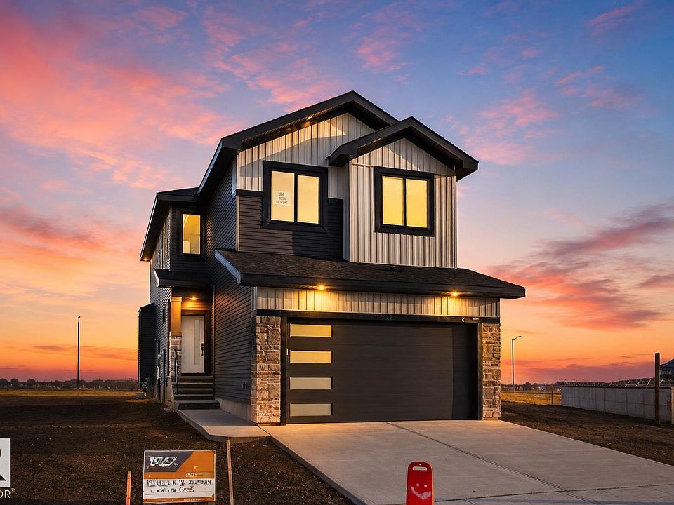 1st image of 84 Rosa Cres
