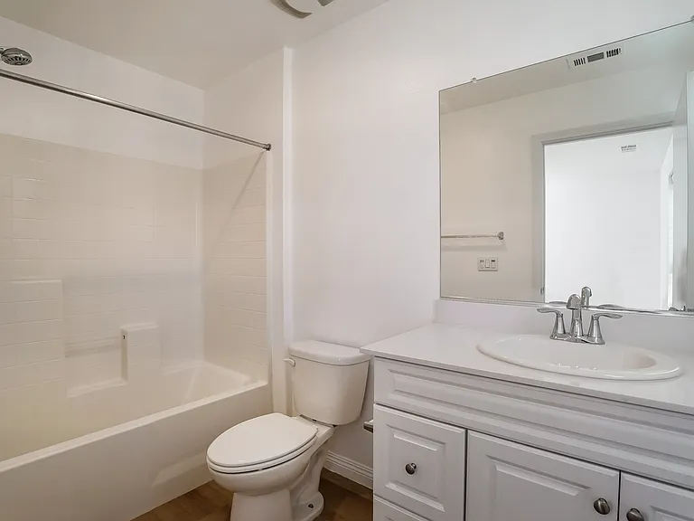 7235 N Cedar Rd — Photo 13