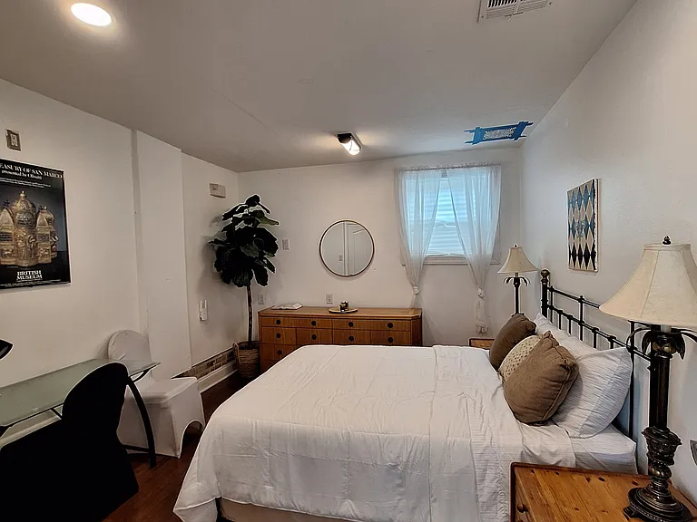 1801 Adams St #A — Photo 16