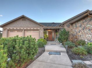 829 Amerman Dr, Phoenix, OR 97535