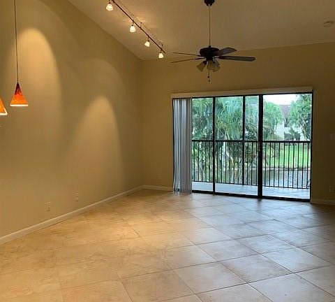 3rd image of 3063 Carambola Circle #2332
