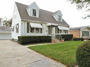 9026 Central Ave, Morton Grove, IL 60053