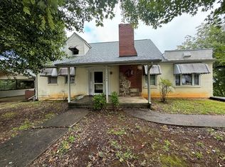 1985 Blair Loop Rd, Danville, VA 24541