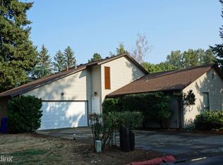 200 SE 205th Dr, Gresham, OR 97030