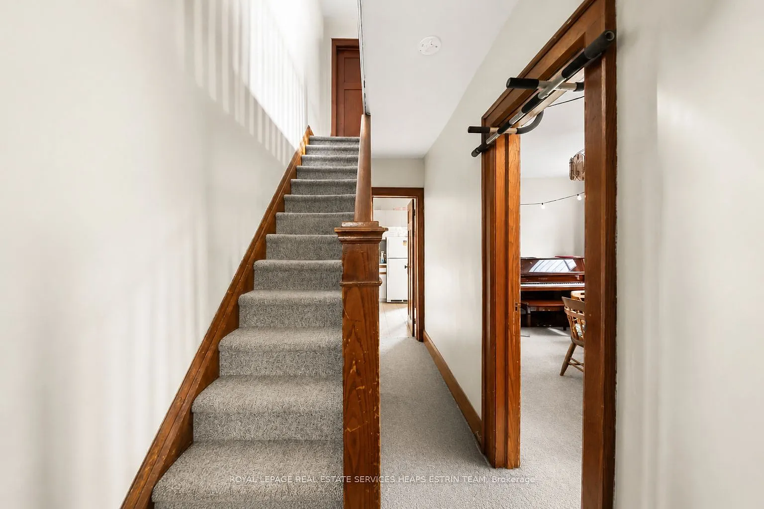 3 bed, $3,500 — Photo 2