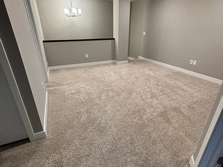 7219 Elmo Ct — Photo 24