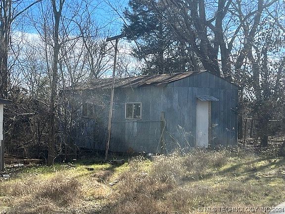 5th image of 20606 E Admiral Pl