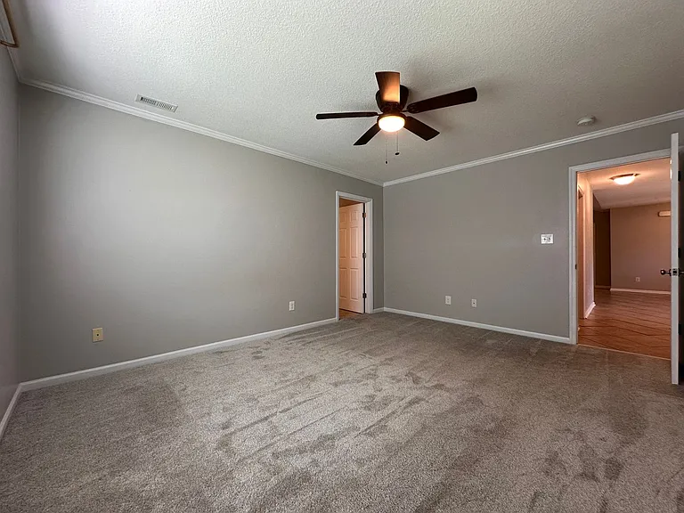 102 Brookhaven Dr — Photo 19