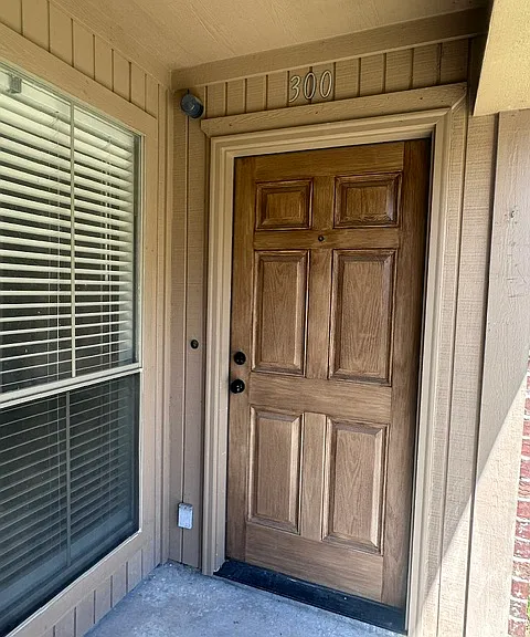 301 W Anderson St #300 — Photo 16
