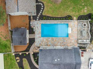 7237 Berkshire Downs Dr, Raleigh, NC 27616