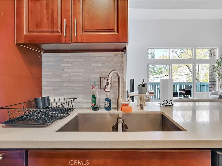 5700 Etiwanda Ave #252 — Photo 14