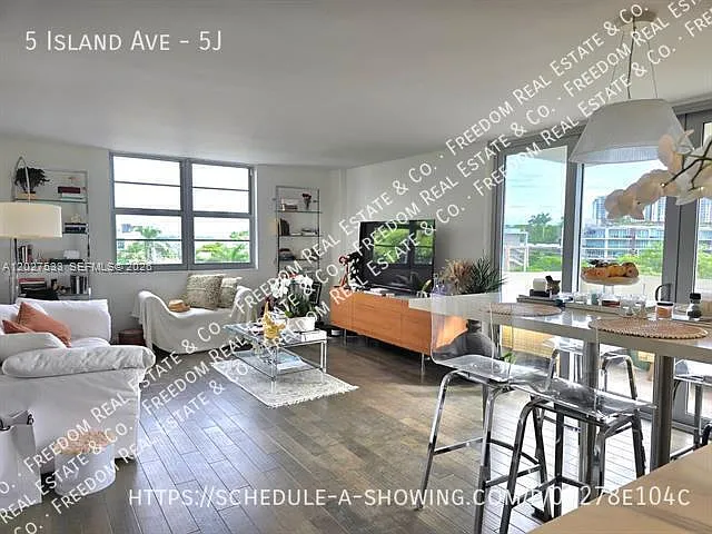 5 Island Ave #5J — Photo 4