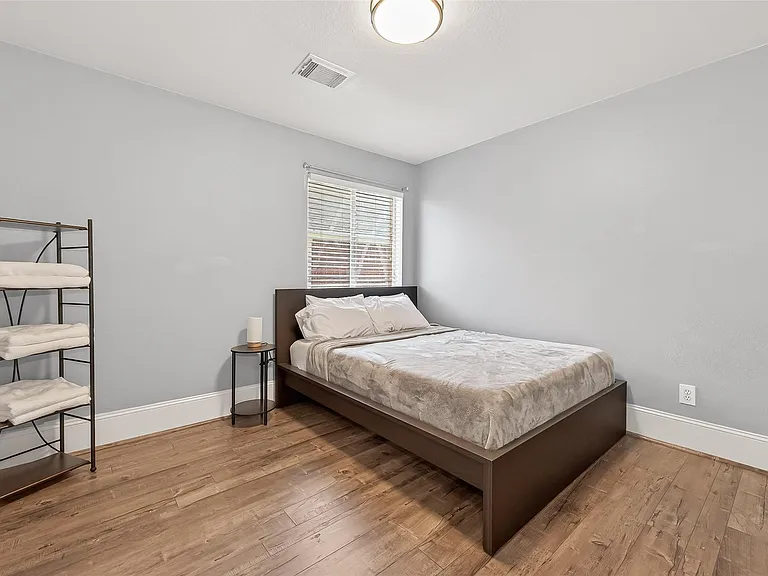1214 Wesley Dr — Photo 40