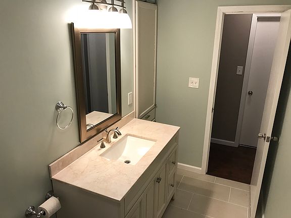 4th image of 15354 Bowfin Blvd