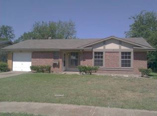 2621 Arlington Ln, Lancaster, TX 75134