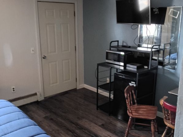 429 Somerset Ave #20