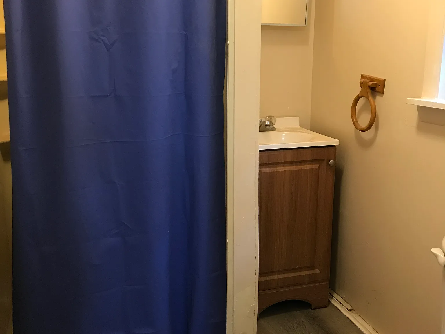 Studio, 250 sqft, $1,700 — Photo 4