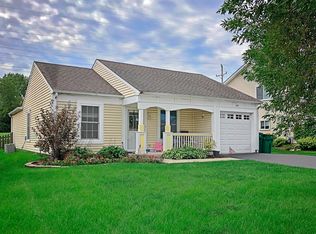 5213 Beechwood Ave, Gurnee, IL 60031