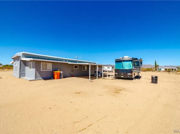 3800 N San Pedro Rd, Golden Valley, AZ 86413