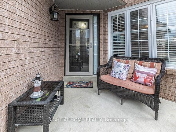 3rd image of 63 Pavin Cres