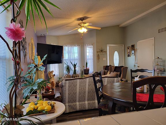 4th image of 9513 Martinique Dr
