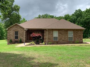 8853 Mars Hill Rd, Bauxite, AR 72011