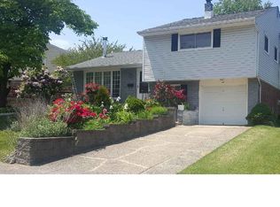 42 Rose Ln, Lansdowne, PA 19050