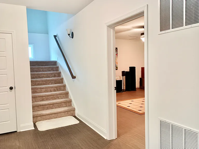 1809 Macarthur Dr — Photo 23