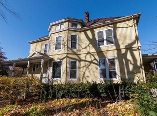 1001 N Evans St, Bloomington, IL