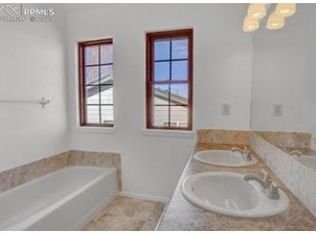 5650 Saddle Rock Rd, Colorado Springs, CO 80918