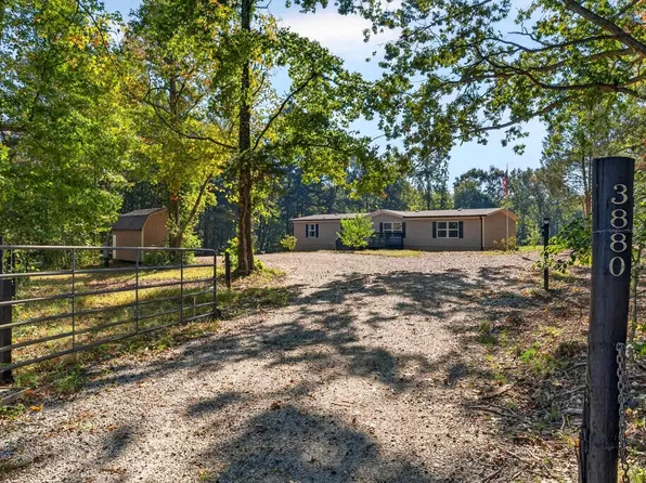 3880 Pennington Rd, Greer, SC 29651