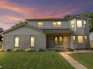 42205 Arcadia Dr, Sterling Heights, MI 48313