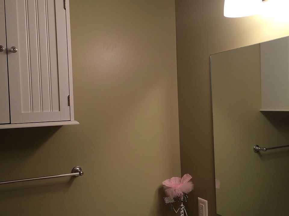2nd image of 1 Tupperware Dr Unit 117