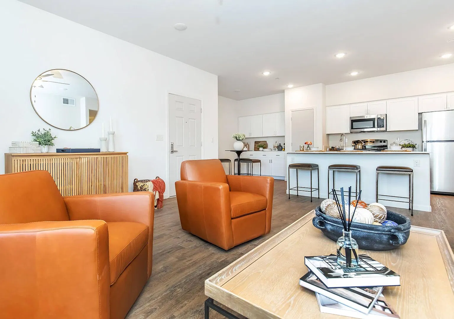 Broadstone Place — Photo 1