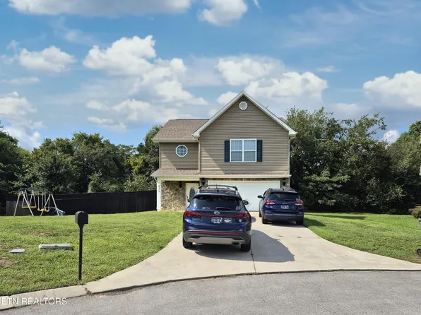 233 Rye Dr, Maryville, TN 37801