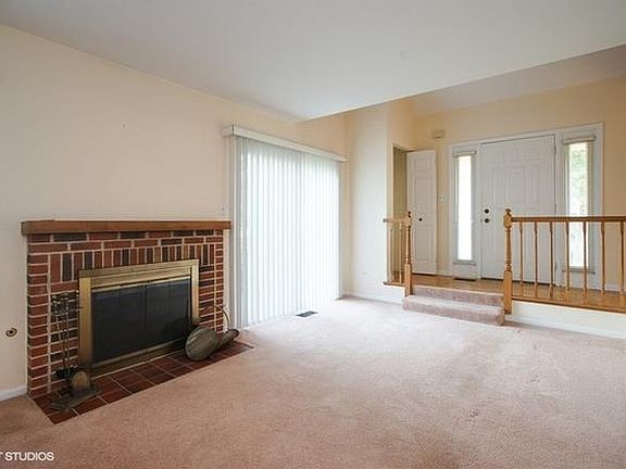 4th image of 2565 College Hill Cir