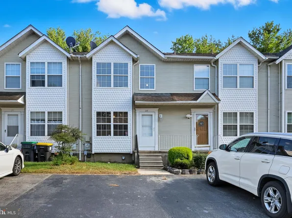 29 Victoria Blvd, Newark, DE 19702