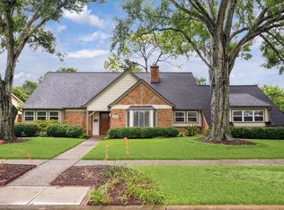 5707 Darnell St, Houston, TX 77096