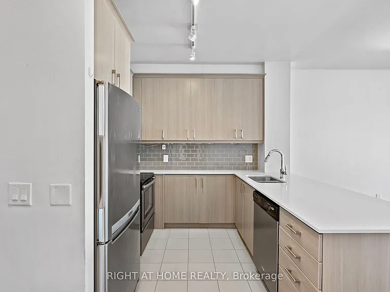 2470 Prince Michael Dr #606 — Photo 10